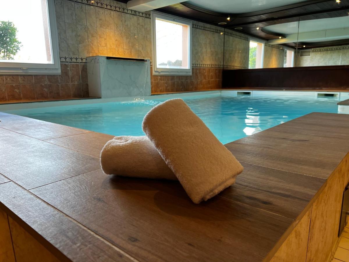 Hotel Le Рикевір Екстер'єр фото