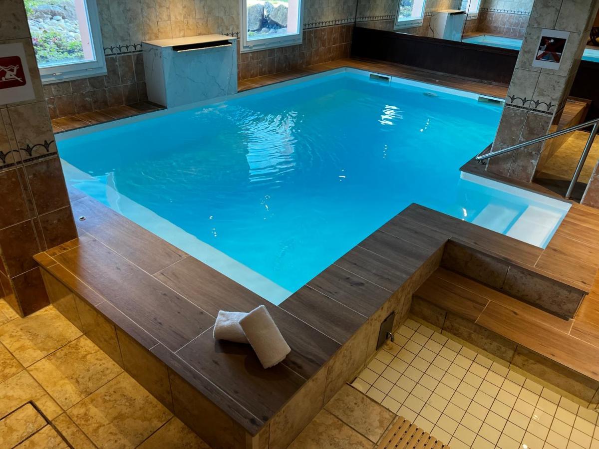 Hotel Le Рикевір Екстер'єр фото